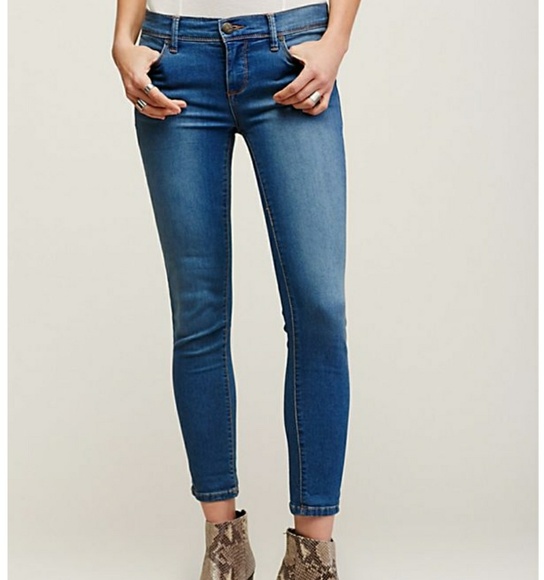 Free People Denim - Free People Rolled Crop Skinny Jeans